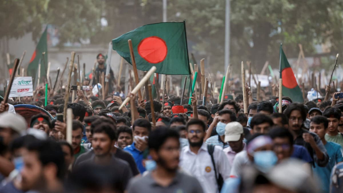 Dødelige protester i Bangla­desh – stenger alle universi­teter