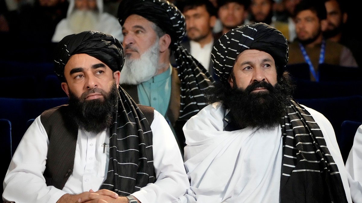 Talibans flyktningminister død i eksplosjon i Kabul