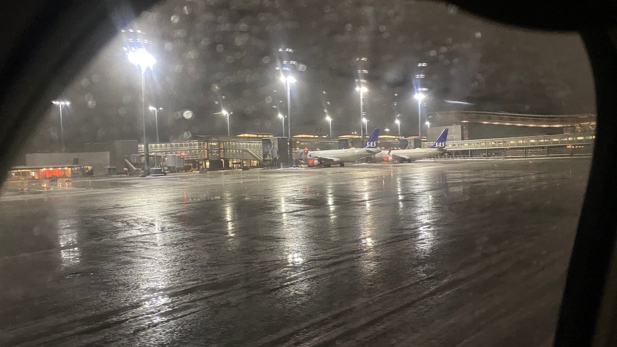 Oslo lufthavn åpnet igjen