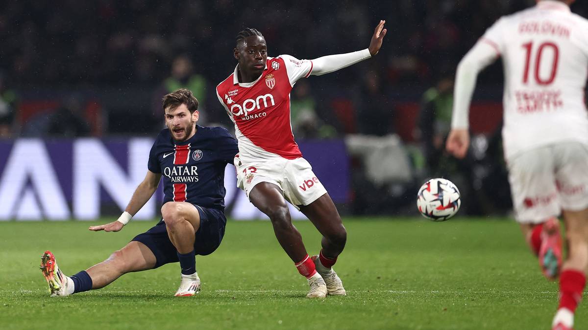 Kom for seint til trening, måtte kjøpe ny iPhone til hele laget