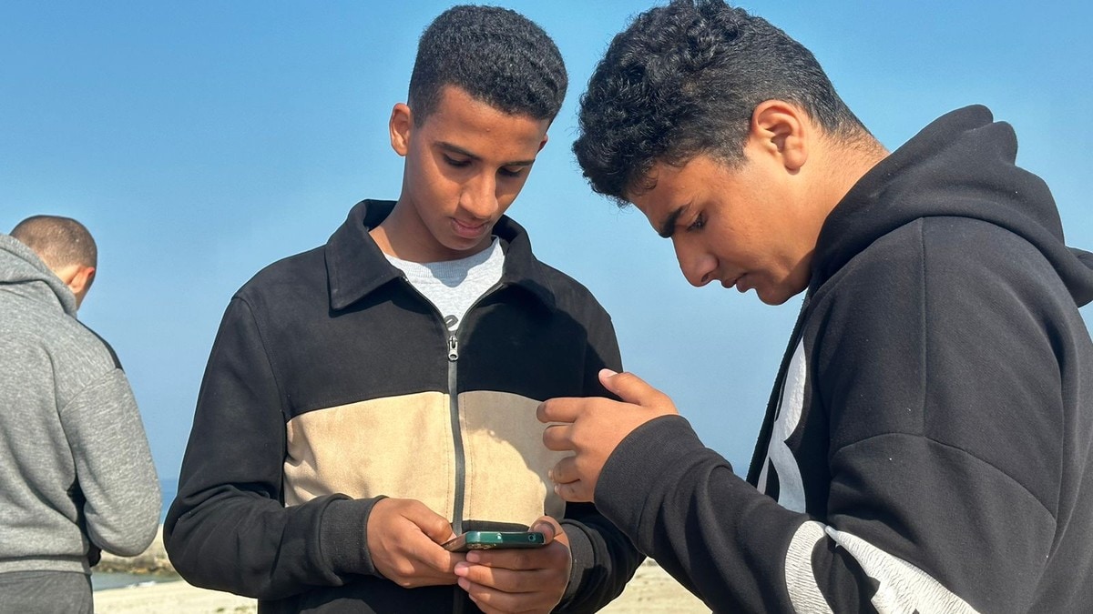 Tapper 5G-nettet fra Israel for å kontakte sine kjære