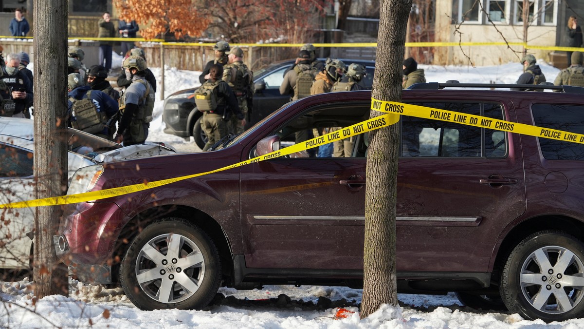 Her skyter og dreper en ICE-agent en kvinne i Minneapolis