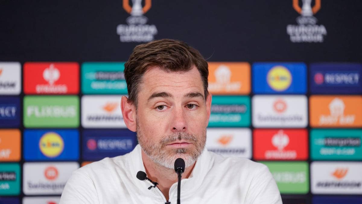 Freser mot exit-rykter: – Lei av det her