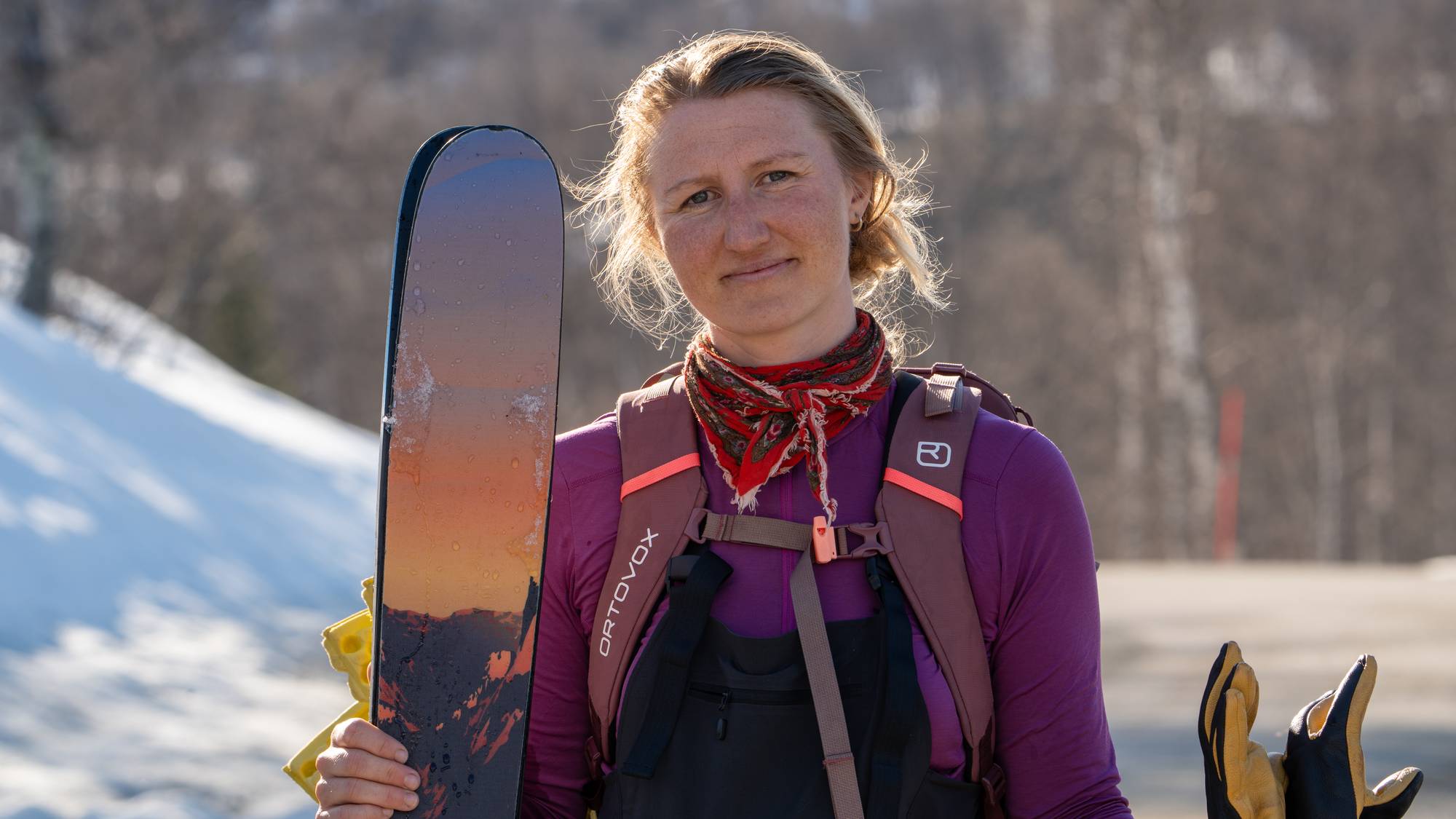 Ingrid Løset på skitur i søndre lyngsalpan.
