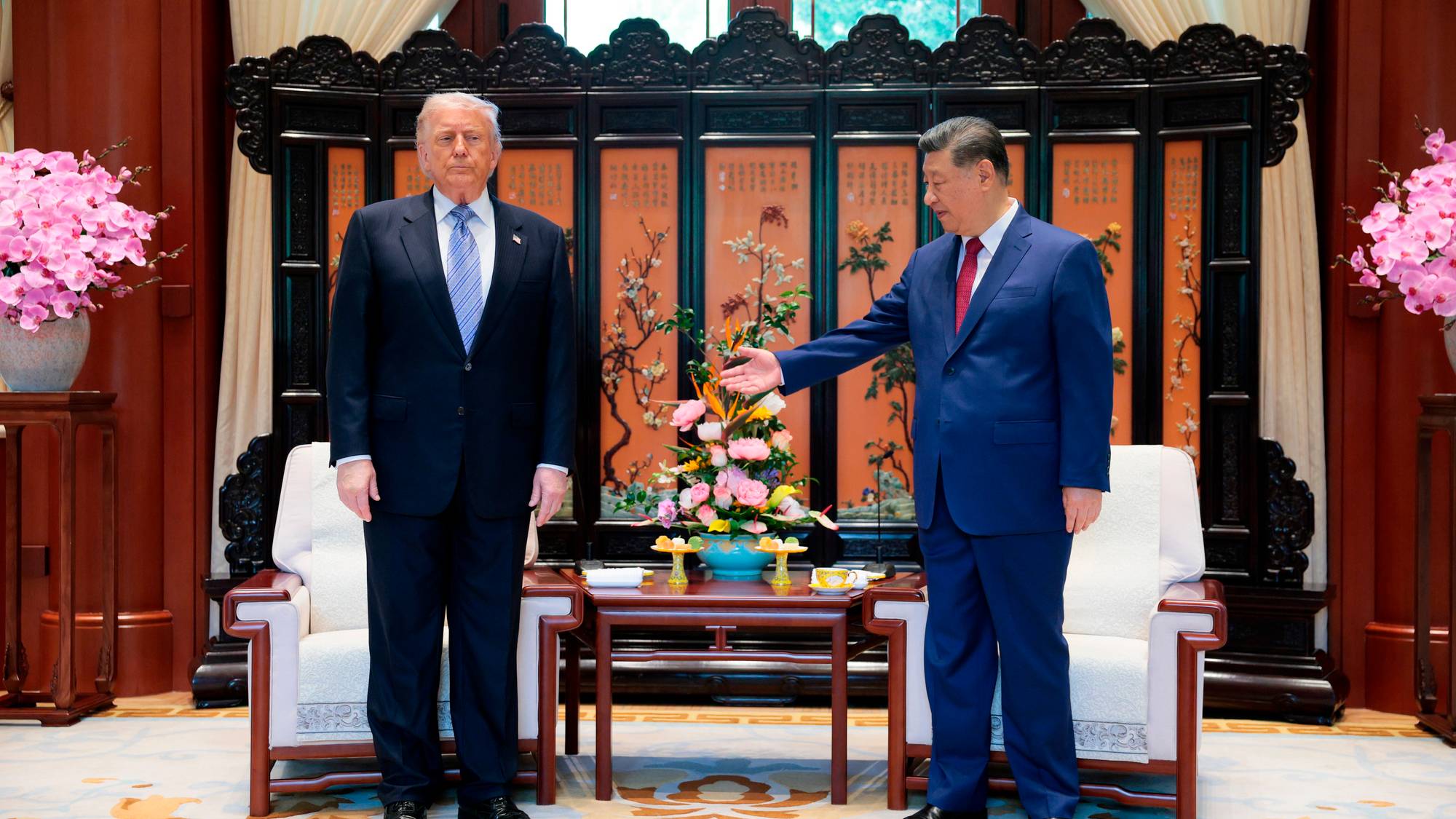 Kinas president Xi Jinping møter USAs president Donald Trump.