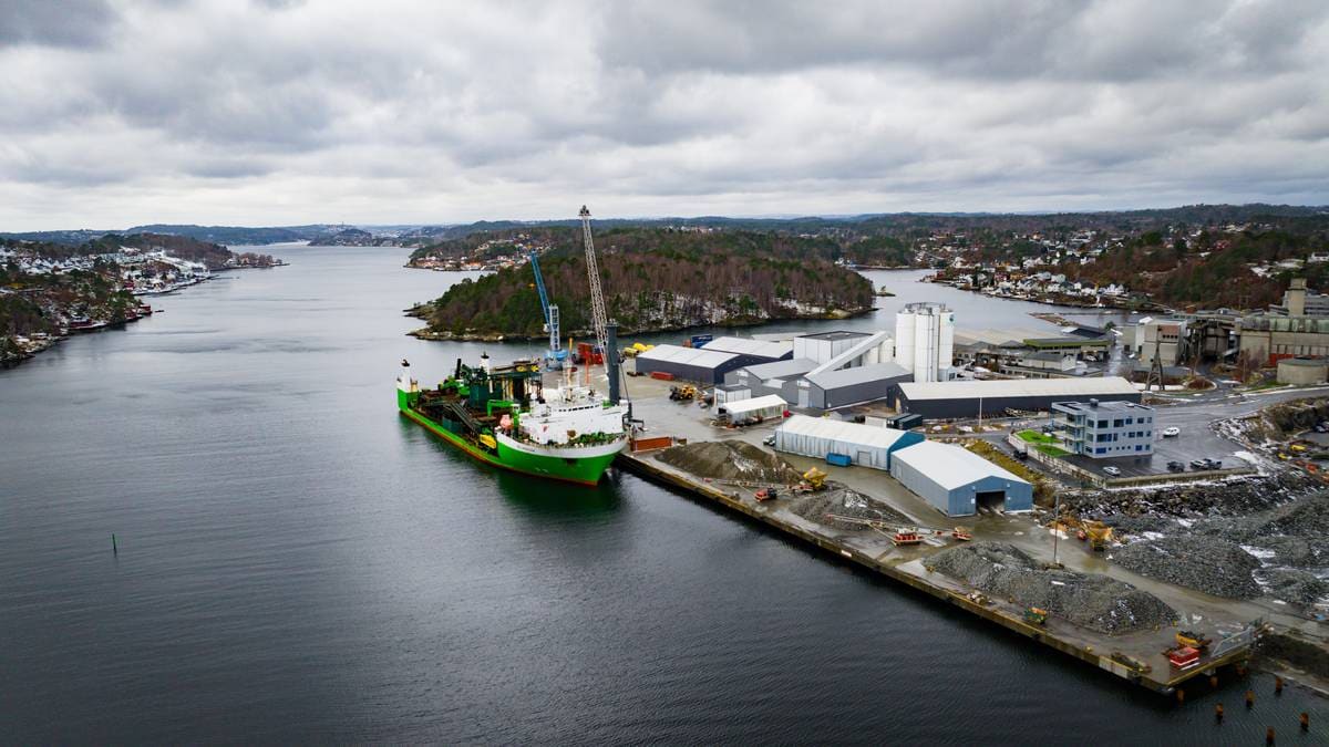 Vurderer å ta imot cruiseskip i Eydehavn