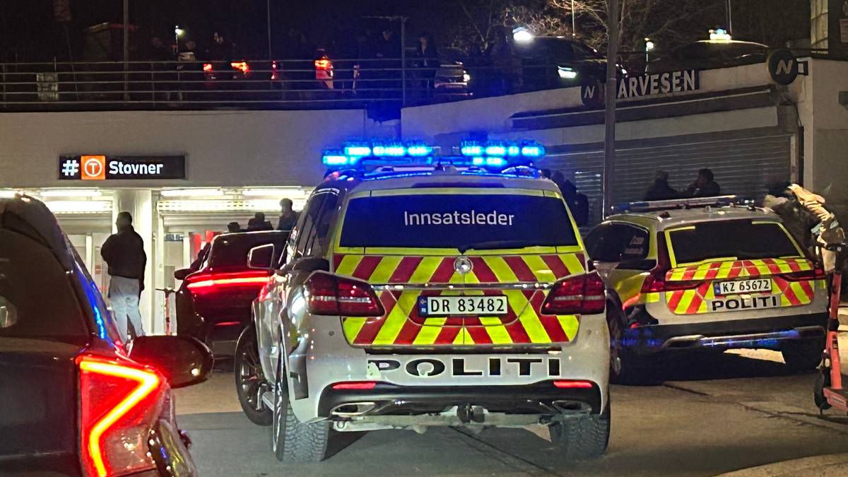 Tenåring skutt på Stovner T-banestasjon