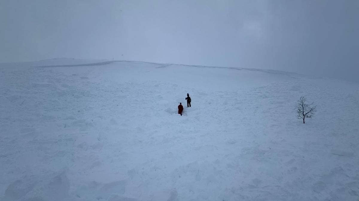 Marius (17) og kompisene lot seg friste av urørt snø. Så gikk skredet