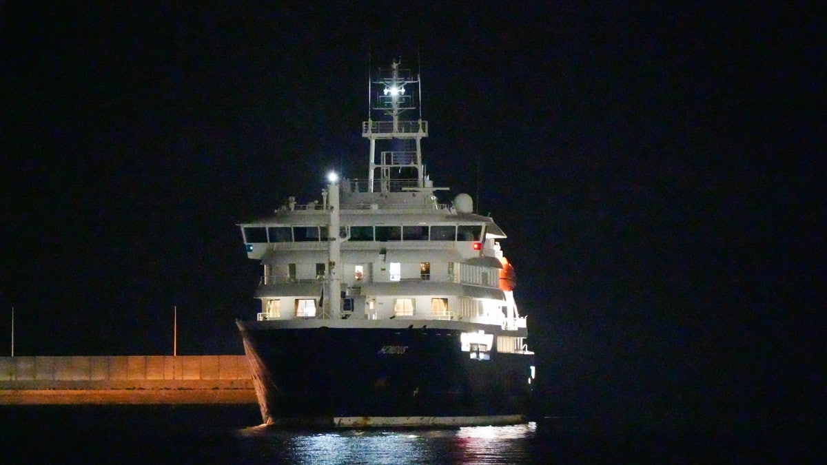 MS Hondius framme ved Tenerife