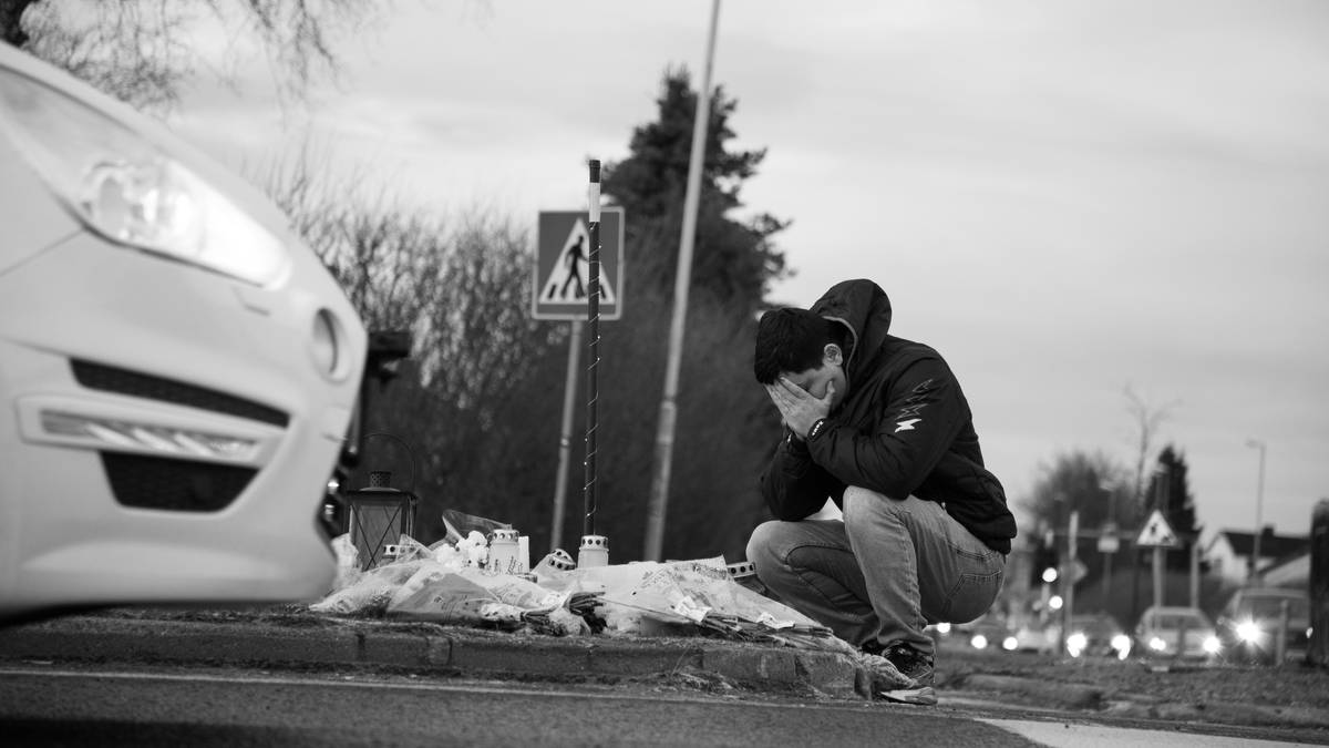 Rashid (18) døde på sykkeltur. Broren Adbin står igjen alene.