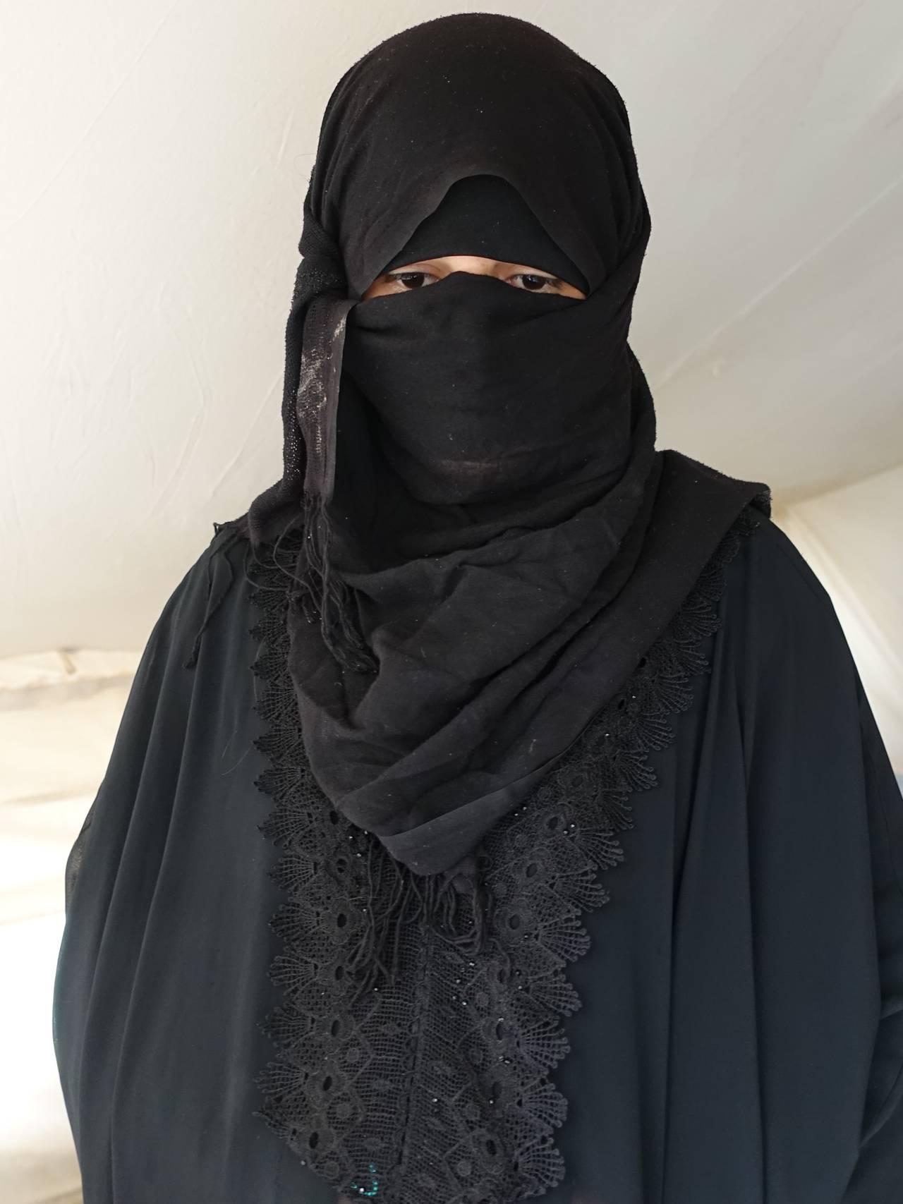 En irakisk kvinne som kaller seg Umm Omar i en flyktningleir i Nord-Irak.