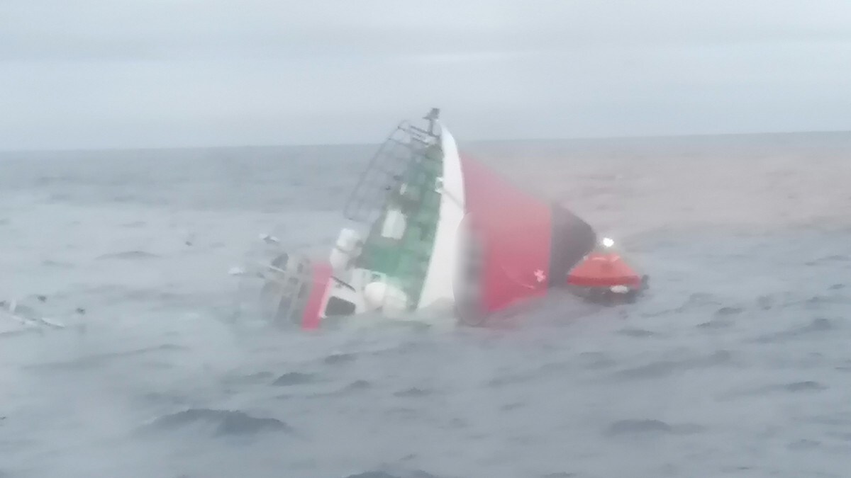 Skipperen: – Det var grusomt å se at båten gikk ned