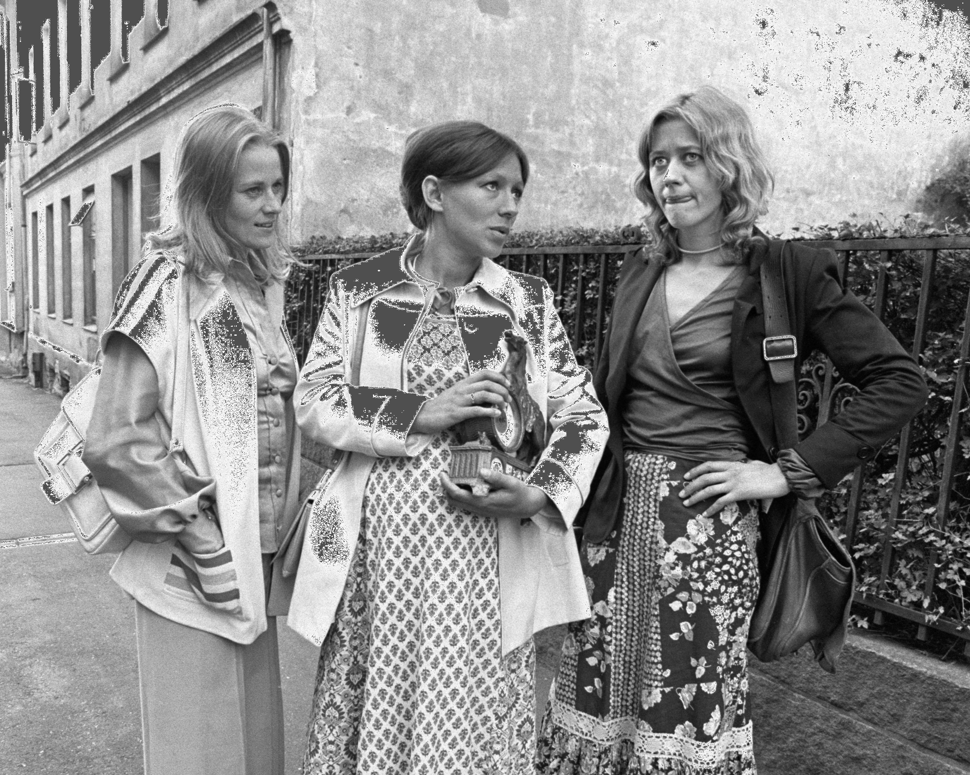 Fra filmen "Hustruer"