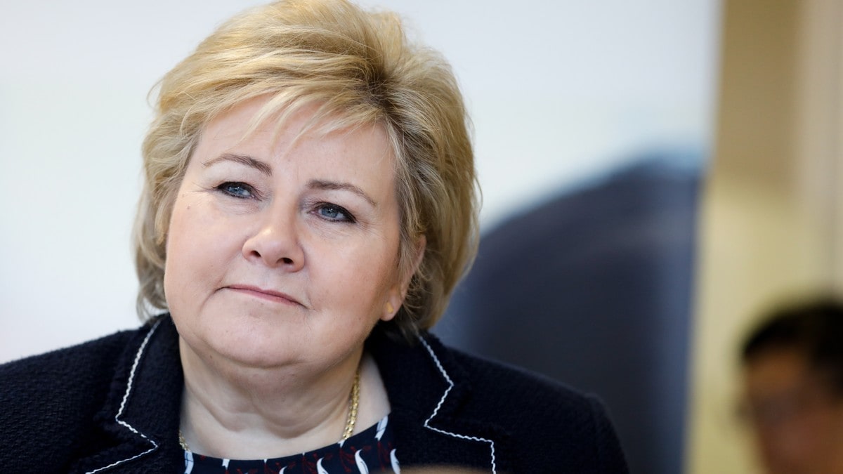 Erna Solberg: - Respekten for politikere blir mindre - NRK ...