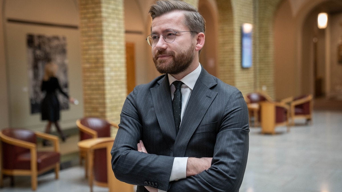 Venstre ut mot Brenna: – Ap har nok med seg selv om dagen