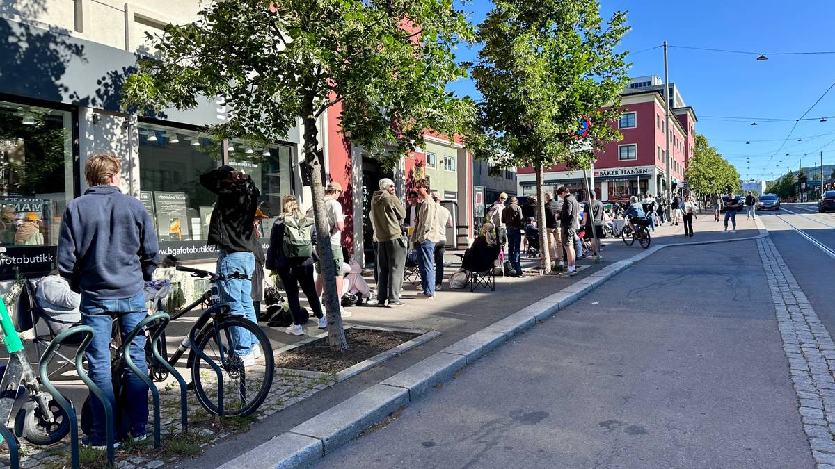 Lang kø for å sikre seg landslagsdrakt