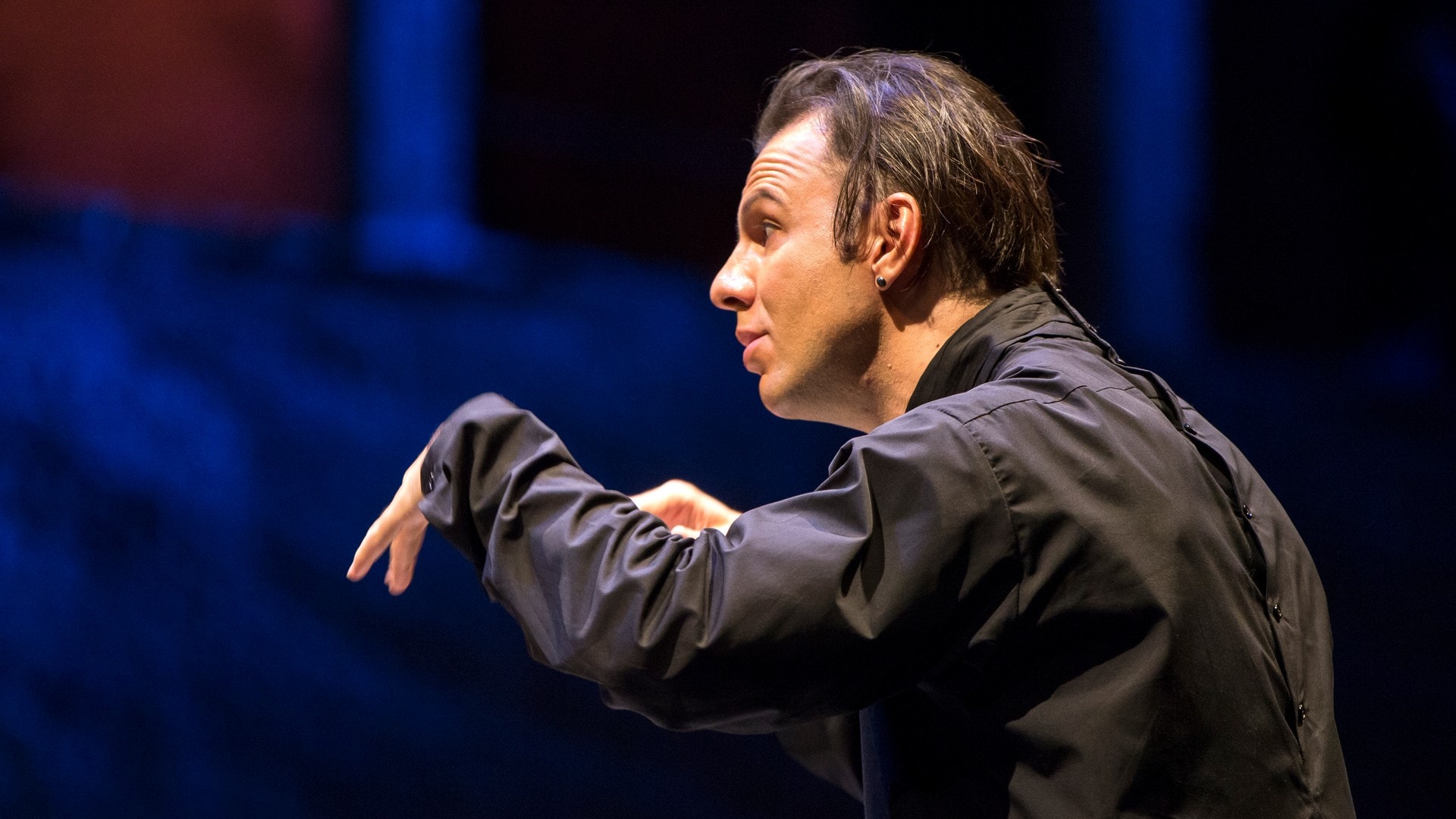 Hovedscenen Teodor Currentzis dirigerer Mozart Requiem NRK TV