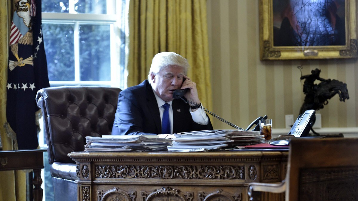 Trump og Putin i langt telefonmøte