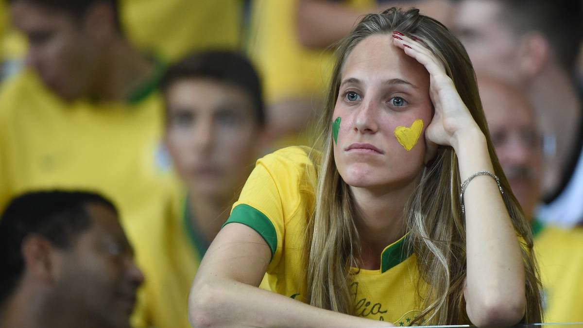 Halve Brasil gir blaffen i VM