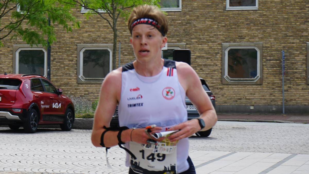 Jonas (20) var ni sekunder unna VM-medalje