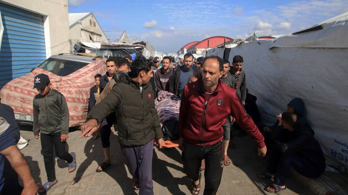 Israel ordered thousands of Palestinians to leave bombed shelter on Wednesday – Latest News – NRK