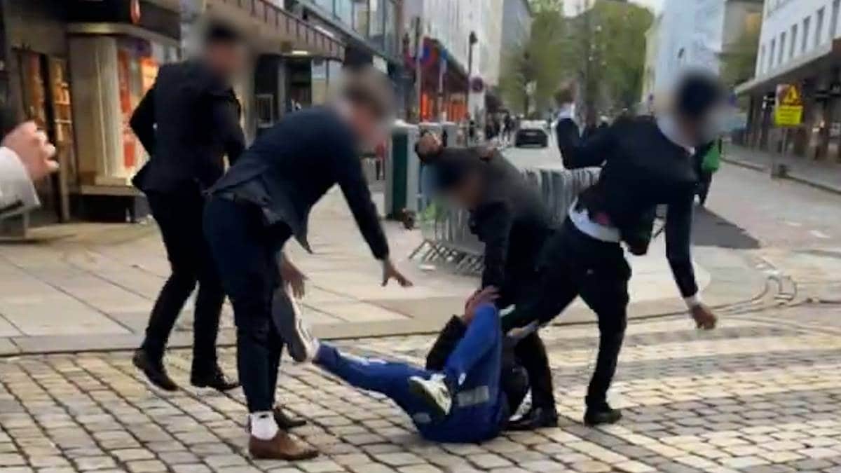 Ordfører i Bergen om 17. mai-vold: – Gapestokk