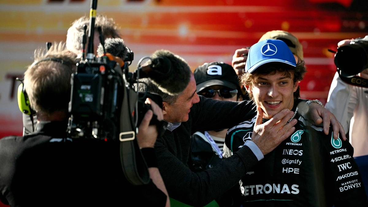 Historiske Antonelli vant dramatisk Formel 1-runde i Kina – krise for Norris og Verstappen