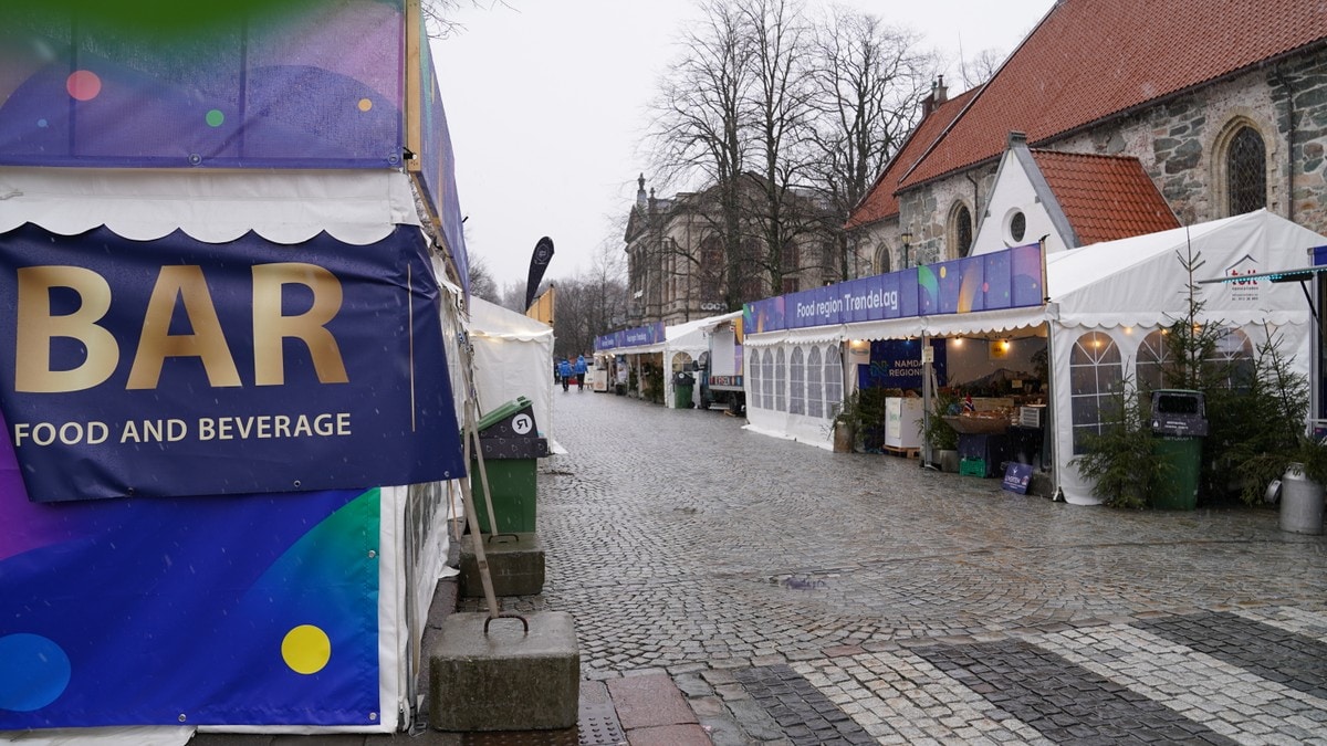 Folketomt i matbodene under VM: – Det er vanvittig store tap allerede