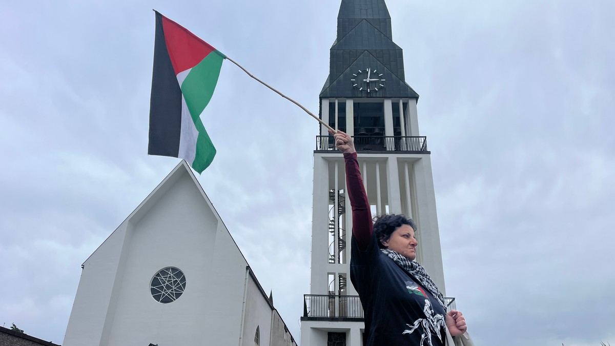 Her ringer kyrkjeklokkene for Gaza